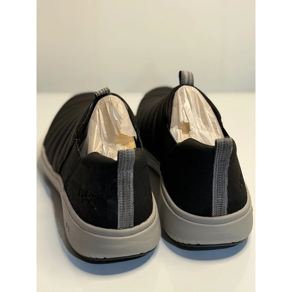 Ryka Pursuit Quilted Slip-Ons Black Walking Sneakers Comfort Padded‎ Shoes 11